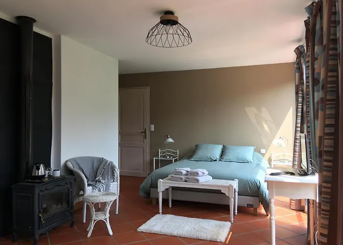 D'hotes Mas La Tardosse Bed & Breakfast